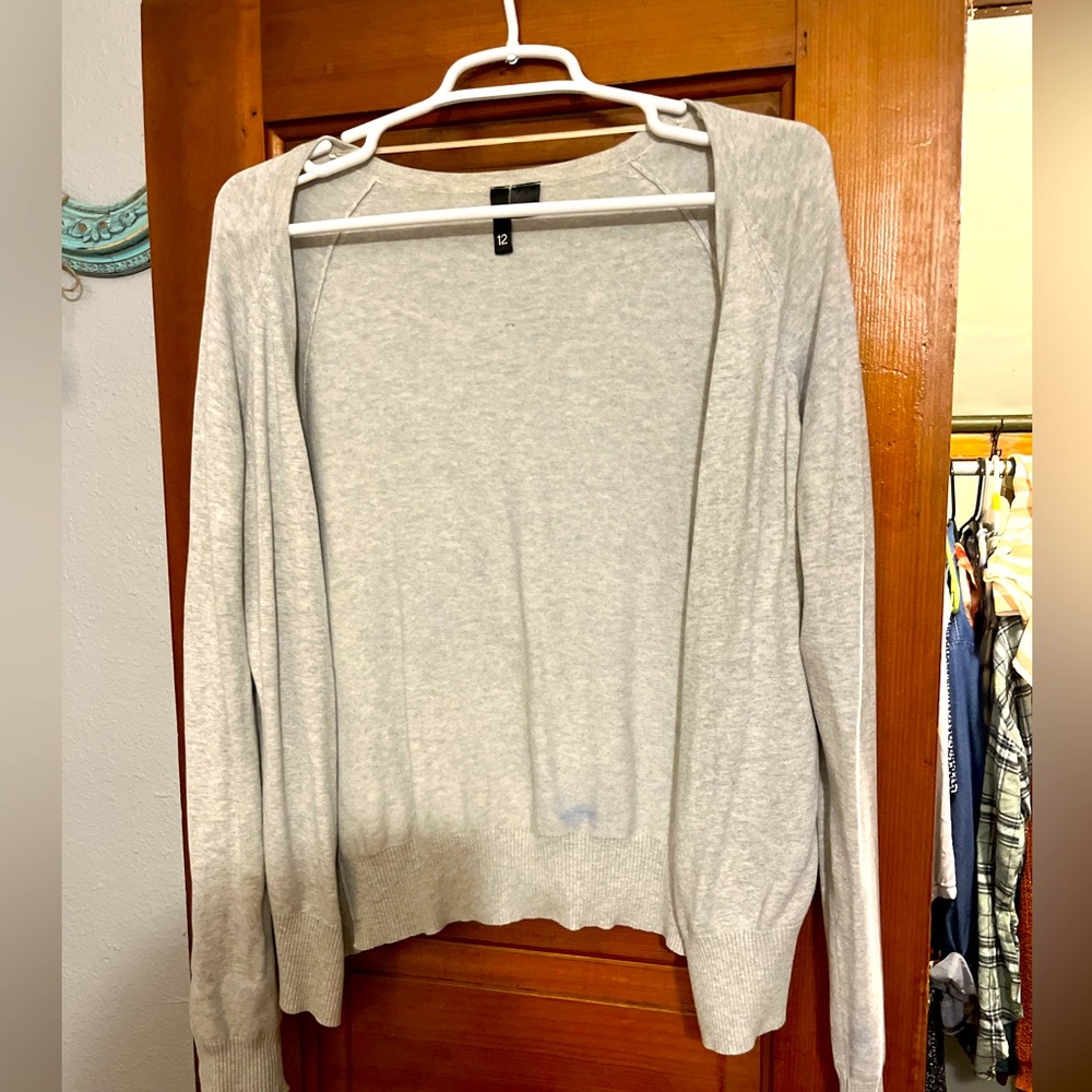 H&M light grey cardigan